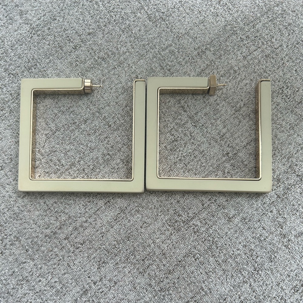 Beige Jacquemus Les Creoles Carrees Earrings